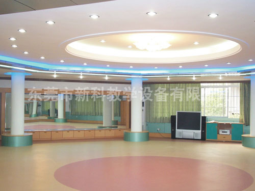 <a href='http://m.huajiawangjun.com/chanpin/59-1.html' target='1' style='font-size:18px; font-weight:bold; color:#000000;'>舞蹈室</a>