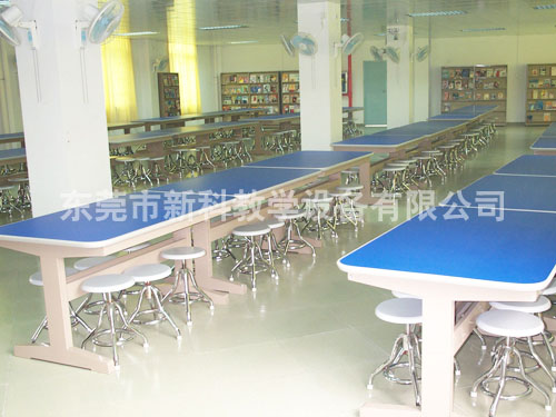 <a href='http://m.huajiawangjun.com/chanpin/110-1.html' target='1' style='font-size:18px; font-weight:bold; color:#000000;'>圖書(shū)閱覽室</a>8