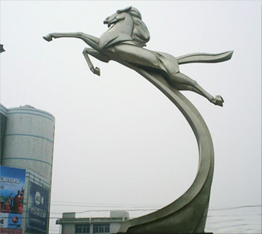 <a href='http://m.huajiawangjun.com/products/100-1.html' target='1' style='font-size:18px; font-weight:bold; color:#000000;'>校園雕塑</a>：天馬雕塑